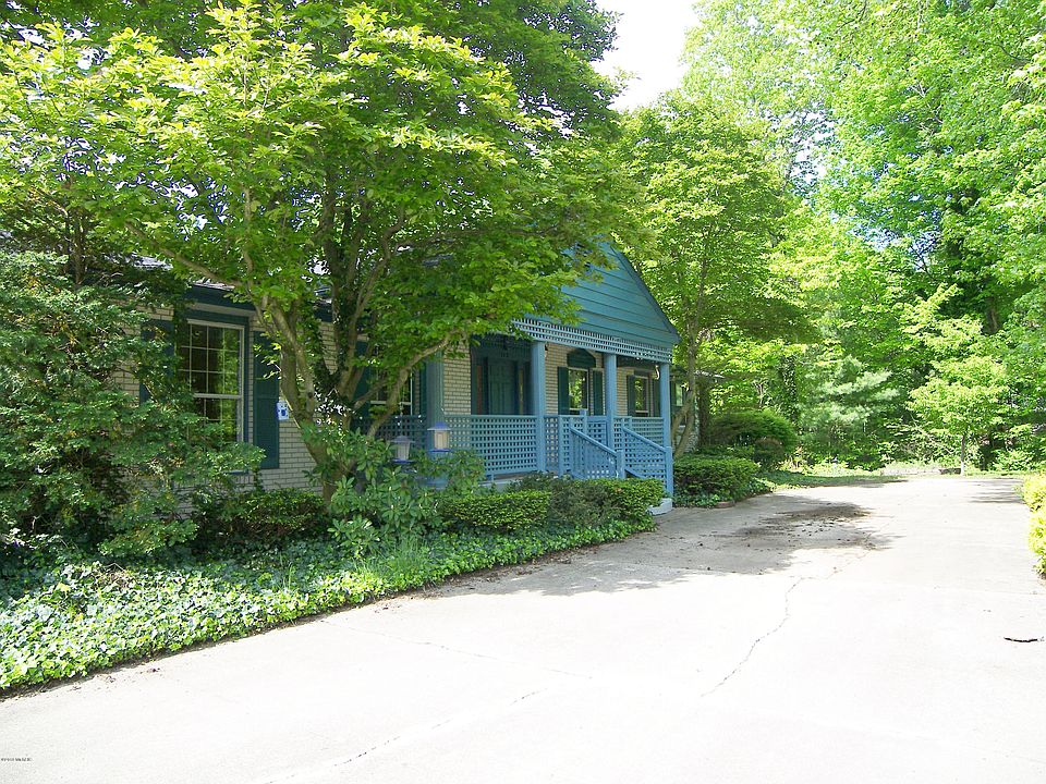 1st image of 712 E Wyndwicke Dr