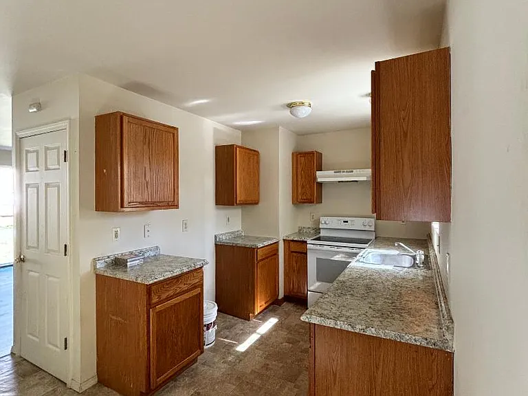 234 Kingston Ave #1 — Photo 7