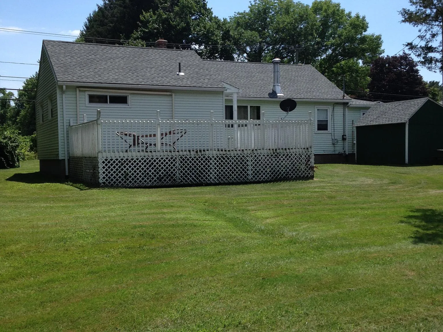 2 bed, 1.5 bath, 1400 sqft, $2,400 — Photo 2