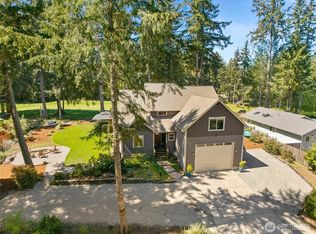 10804 Pioneer Dr, Anderson Island, WA 98303