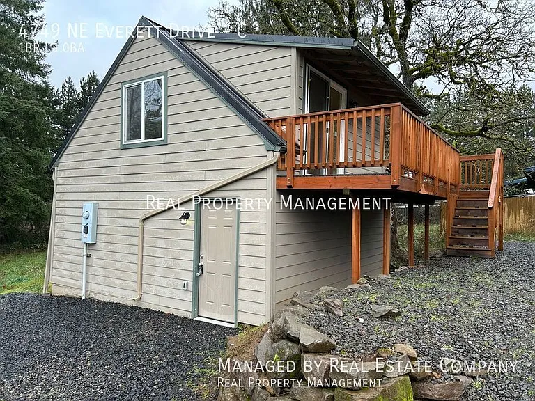 4749 NE Everett Dr #C — Photo 6