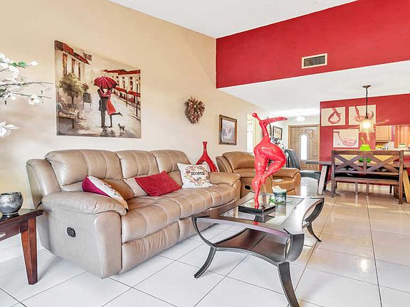 3rd image of 5642 Kimberton Way