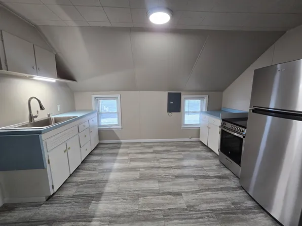 410 E Grand River Ave #2, Williamston, MI 48895