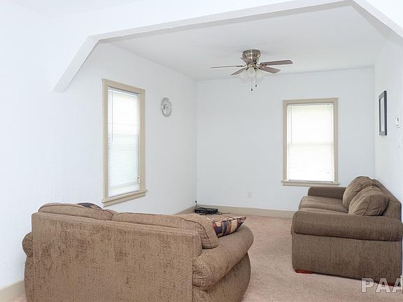 3rd image of 3305 N Finnell Ave