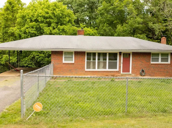 212 Woodland Rd, Bassett, VA 24055