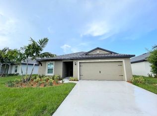 5535 Imagination Dr, Fort Pierce, FL 34947