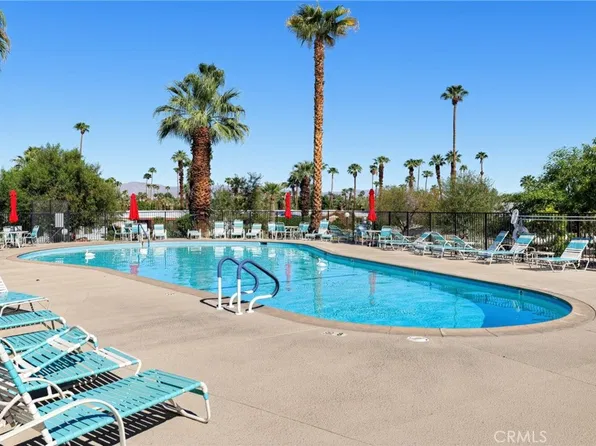 7 Club Circle Dr, Palm Springs, CA 92264