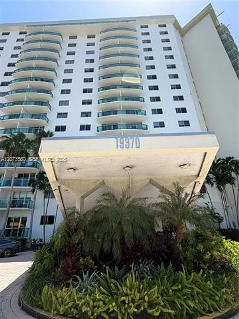 19370 Collins Ave cu-1120, Sunny Isles Beach, FL 33160 — Photo 4