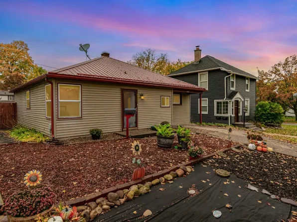 1403 Weller Ave, La Porte, IN 46350