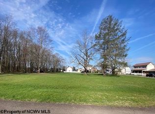 E Main St, Bruceton Mills, WV 26525