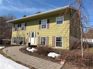 2290 Slaterville Rd, Ithaca, NY 14850