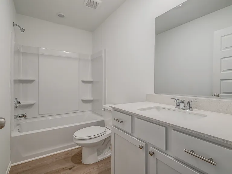 2nd Bathroom