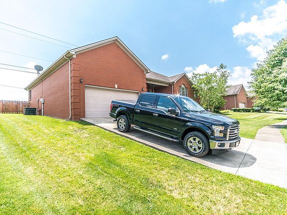 3rd image of 212 Savanna Dr