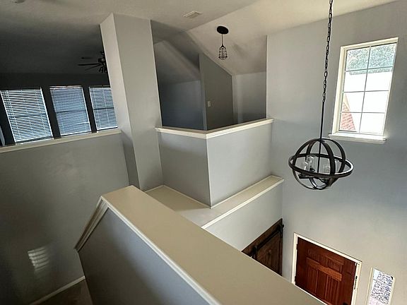 5th image of 3202 Mystic Port Ln