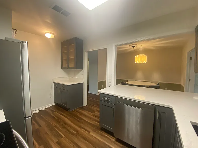 45 La Rue Pl NW — Photo 16