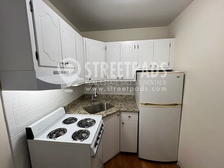64 Brighton Ave — Photo 4