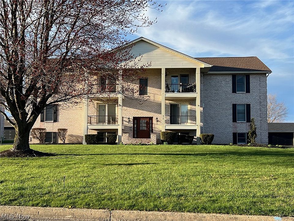 1st image of 816 Pearson Cir Unit 5