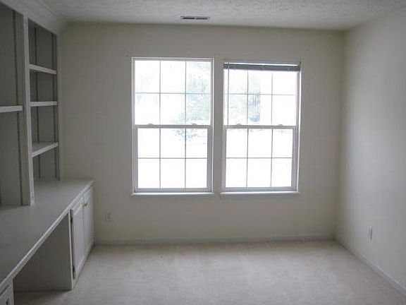 5th image of 7455 Jack Pine Ct