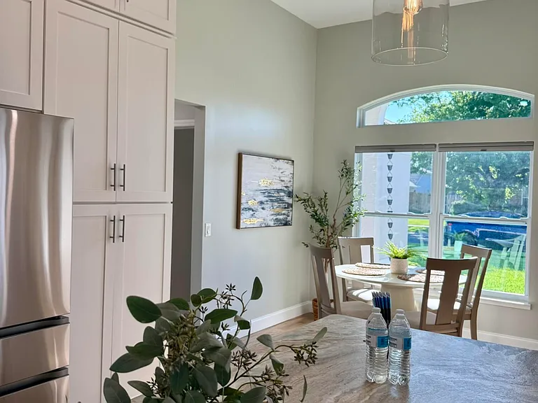 3786 Sierra Dr — Photo 5