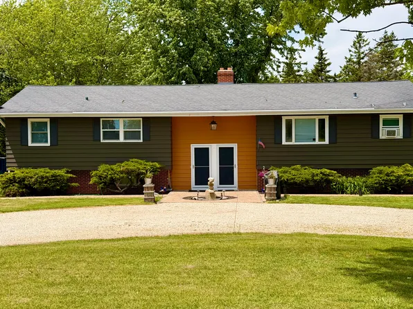 (undisclosed Address), Fond Du Lac, WI 54937