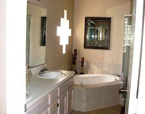 4th image of 1115 Brielle Ct