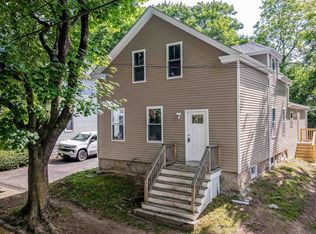 41 Adams St, Fairhaven, MA 02719
