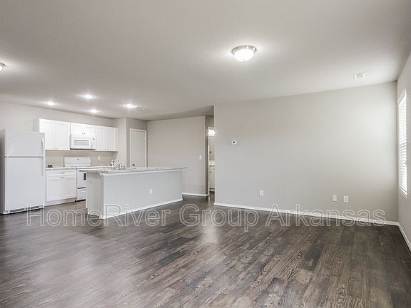 4th image of 219 E Anabranch Ct