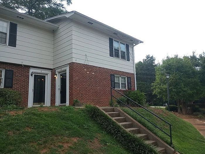 1st image of 2 Summercreek Dr