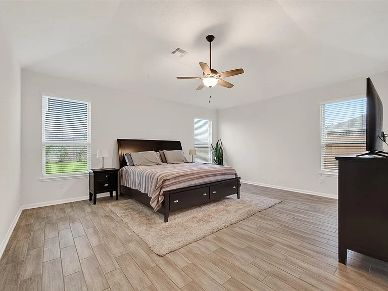 15607 Barton Orchard Ln — Photo 19