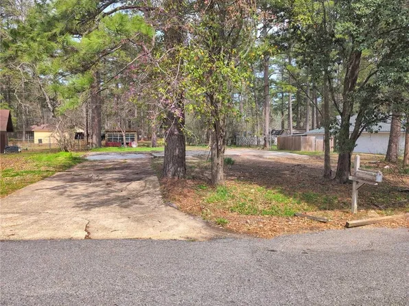 156 Huntington Dr, Pineville, LA 71360