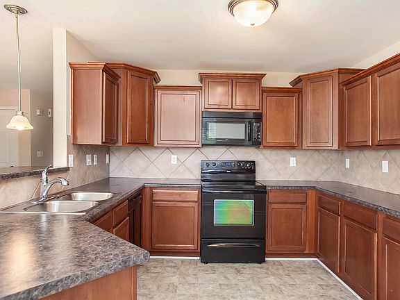2nd image of 2538 Stream Bank Dr