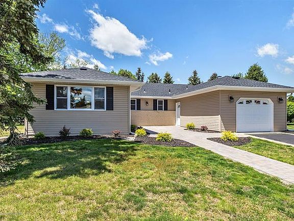 5th image of 17 Nevis Ct