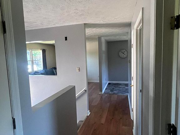4th image of 241 Donalynn Dr