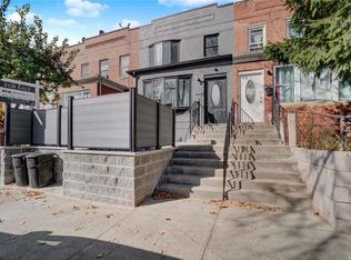 2360 36th St, Astoria, NY 11105