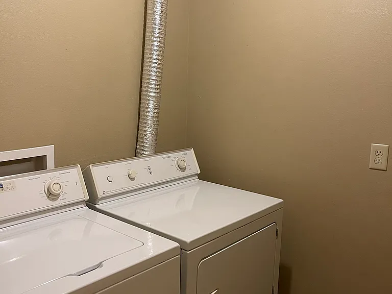 404 S Johnson St #6S — Photo 16
