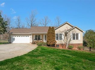 2407 Lake Shore Rd S, Denver, NC 28037