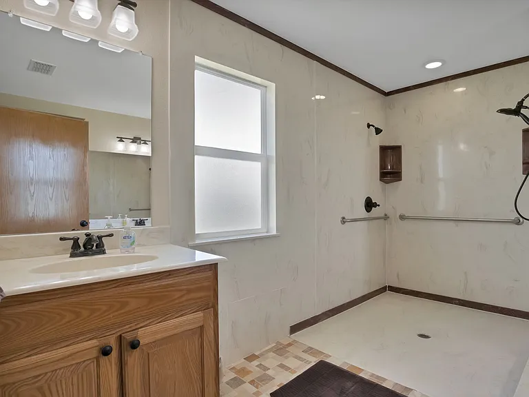 14301 County Road 511 — Photo 11
