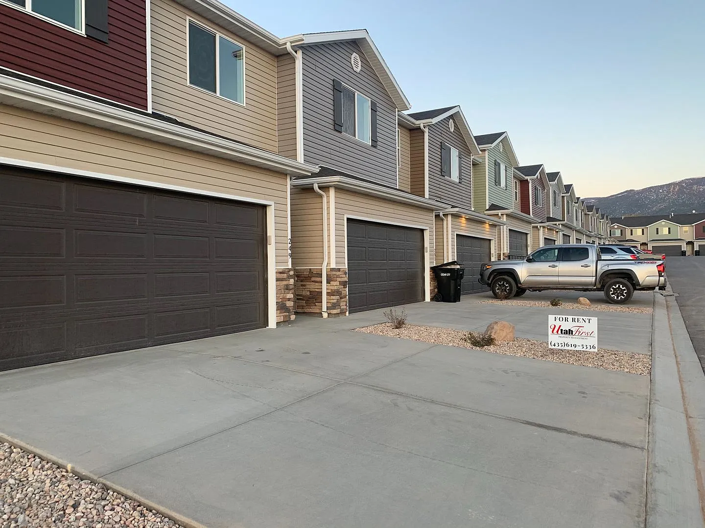 Beautiful Town home in Cedar City — Photo 3