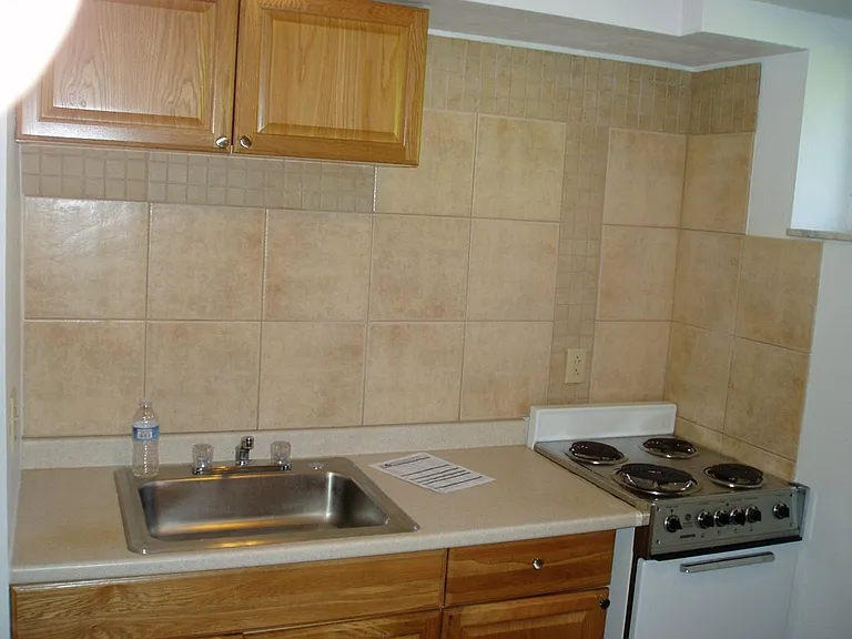 2635 Center St — Photo 4