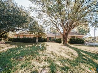 733 Fleming Prairie Rd, Victoria, TX 77905