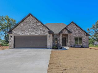 1904 Sequioa Trl, Paragould, AR 72450