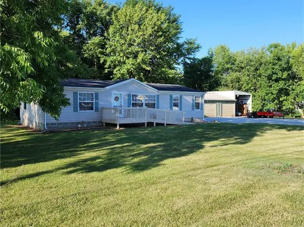 502 E Sedalia Ave, Clinton, MO 64735