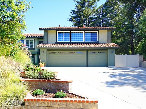 4th image of 2333 E Otono Cir