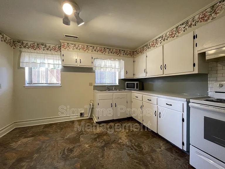 310 Key Ave #B — Photo 7