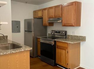 416 Acorn Grove Ln #J, Chesapeake, VA 23320