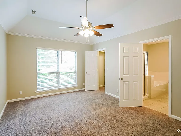 118 Northlake Dr — Photo 6