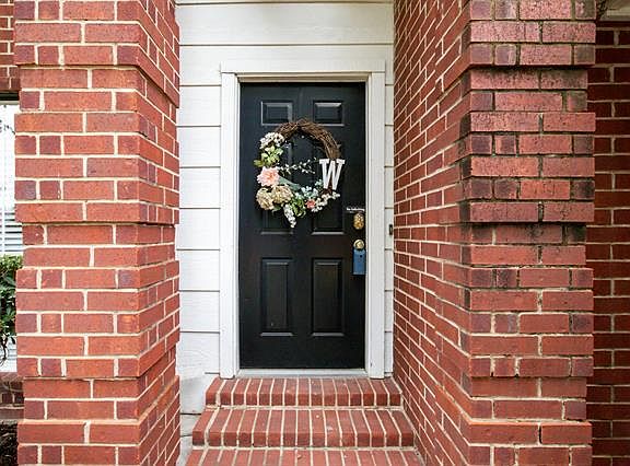 4th image of 2217 Riverplace Dr