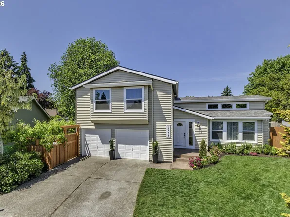 2457 SE Willow Dr, Hillsboro, OR 97123