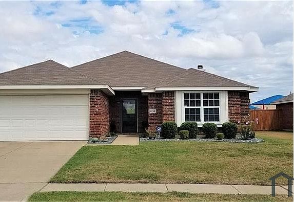 1st image of 2724 Spencer Cir