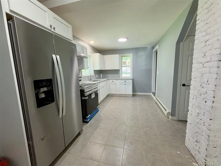 4 Dodd Ln — Photo 4